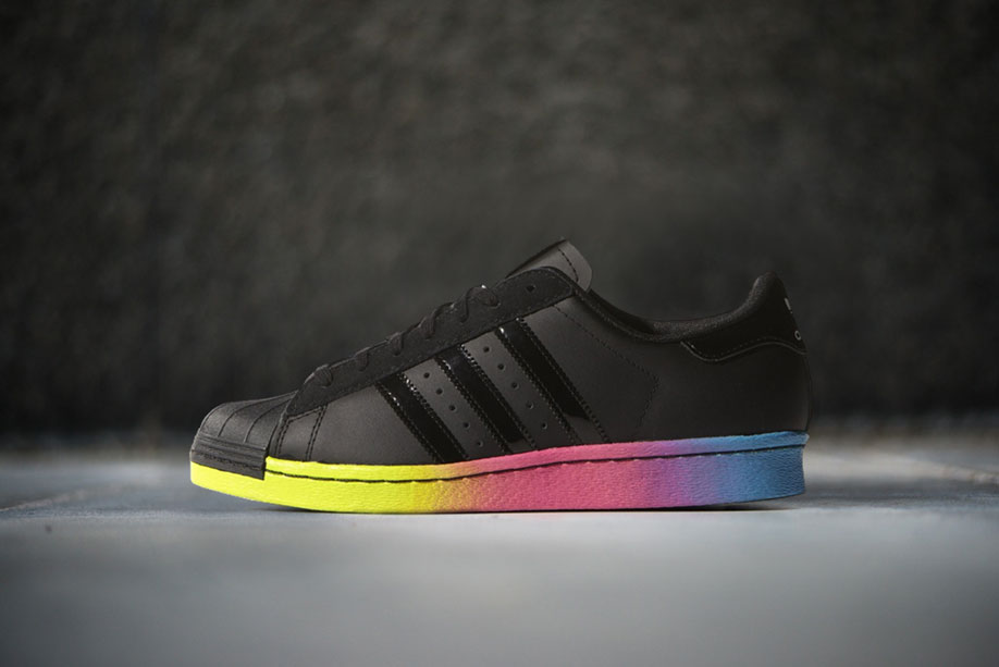 adidas superstar led