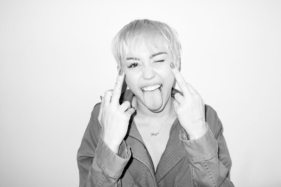 Miley-Cyrus-june-30