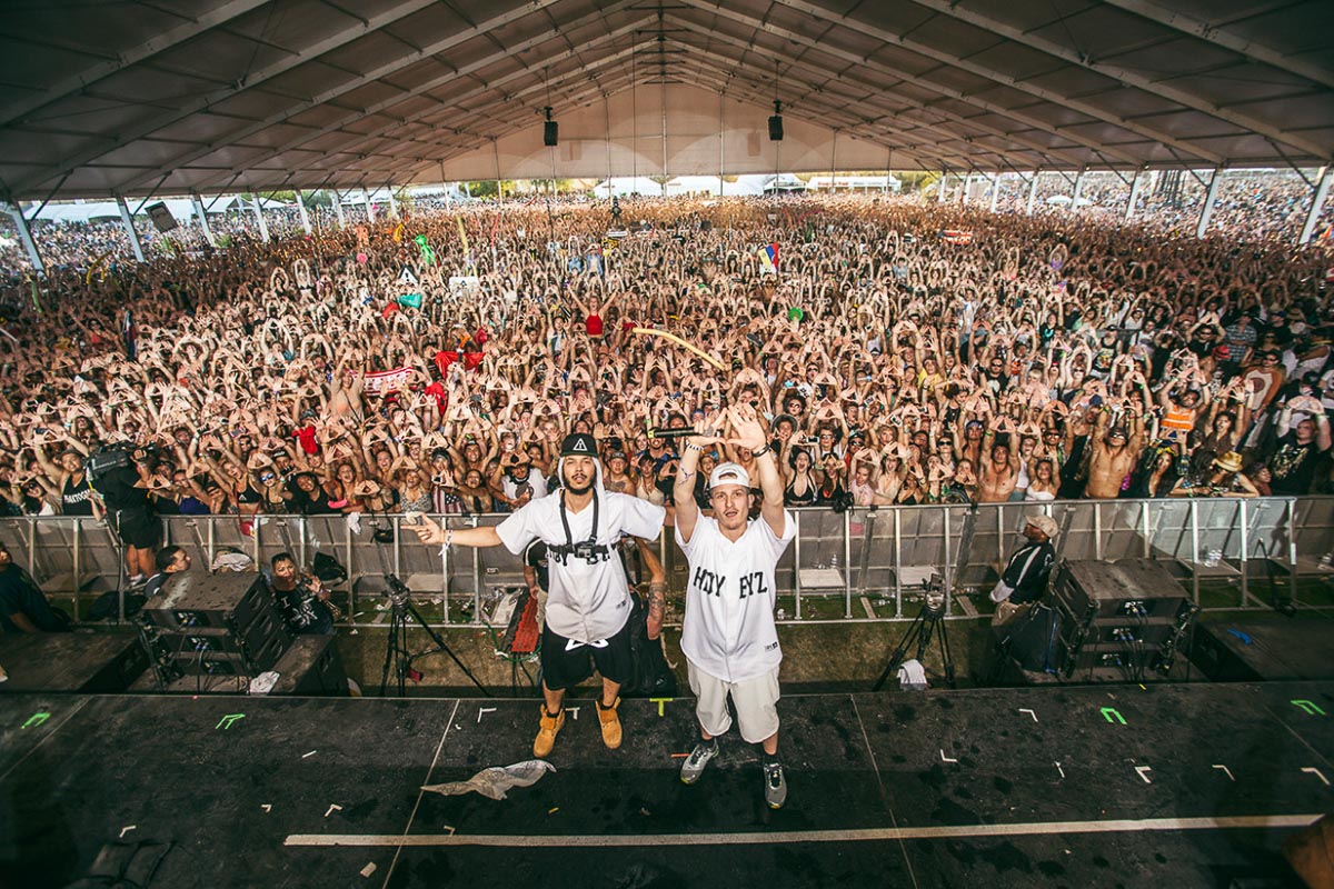 flosstradamus-at-coachella-2015-15