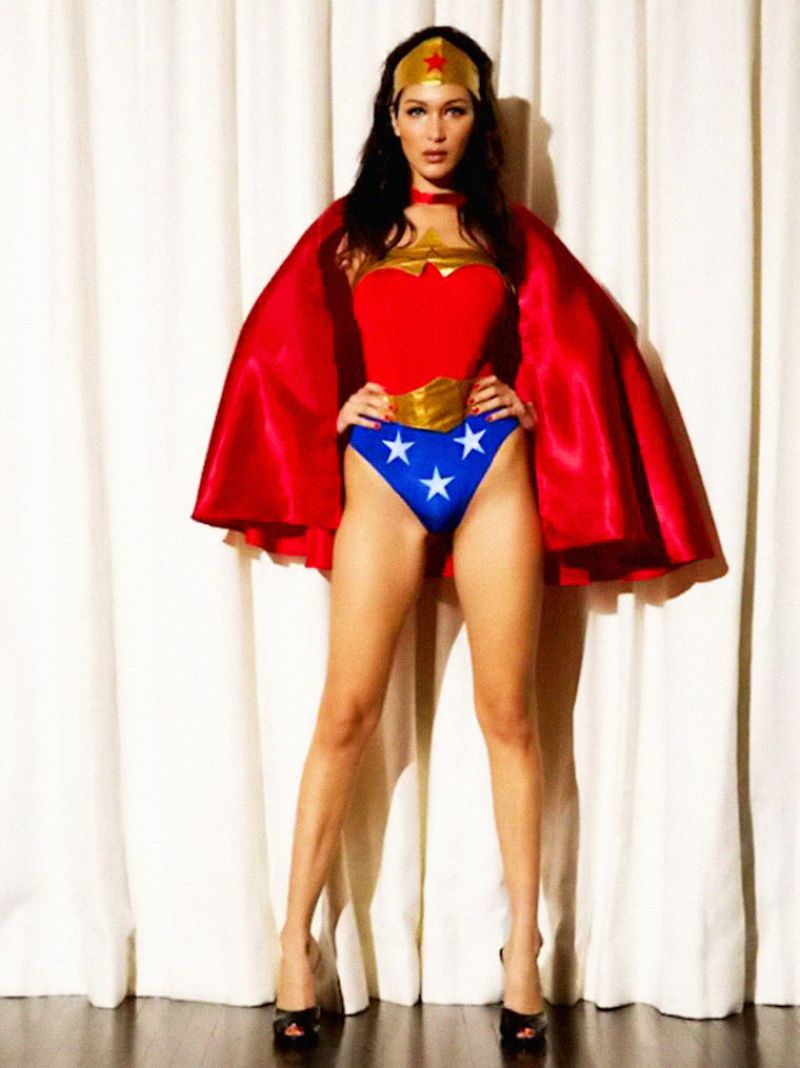 bella-hadid-as-wonder-woman-in-2015-s-love-magazine-advent-calendar_2