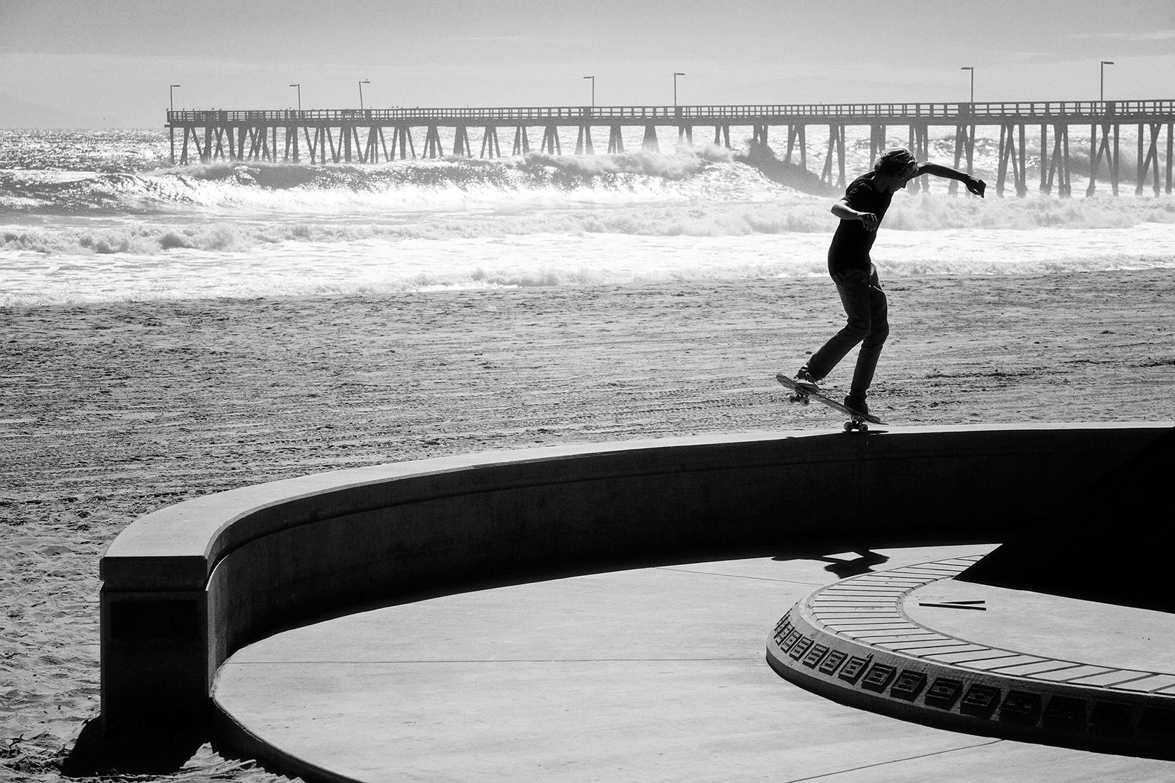 currencaples_nosemanny_venturaca_bw-copy-copy