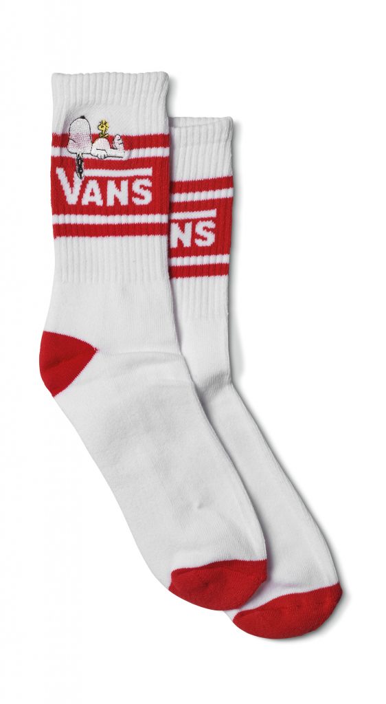 FA17_WAP_Peanuts_VN0A3B42KSF_PeanutsGirlGangCrewSock_White-RacingRed