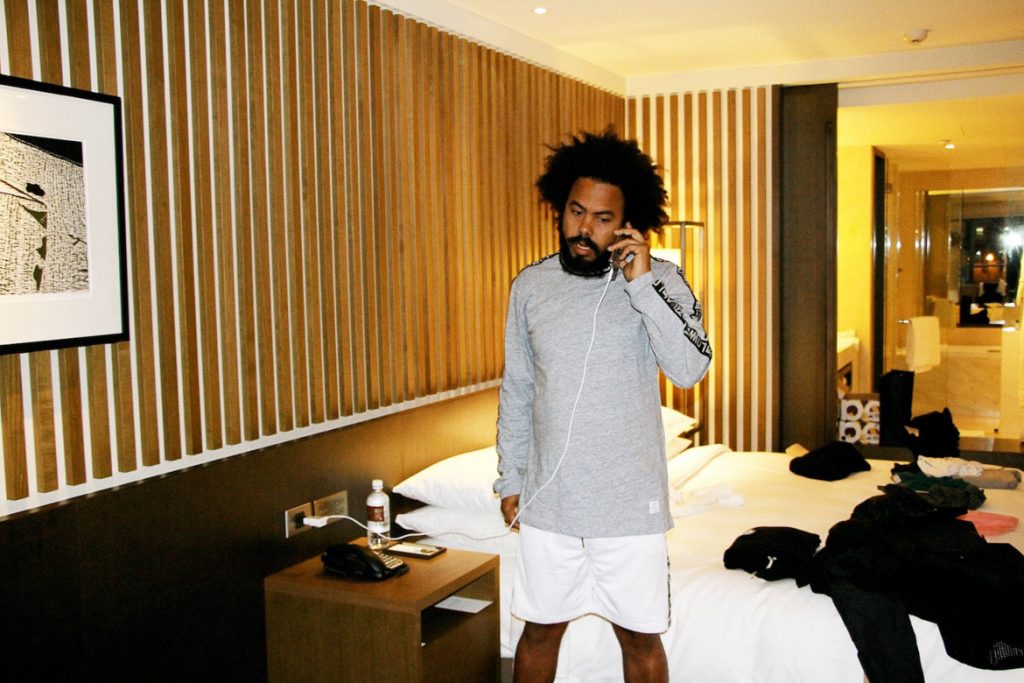 Jillionaire multi-tasking_