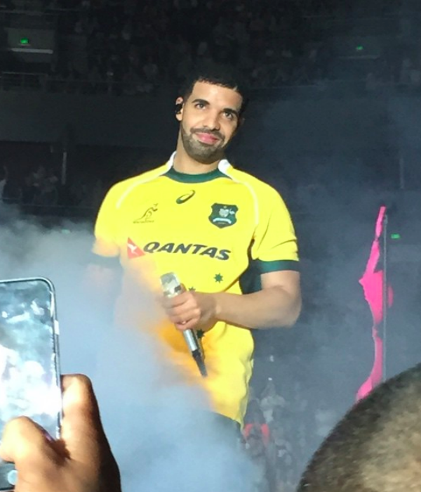 drake concert jersey