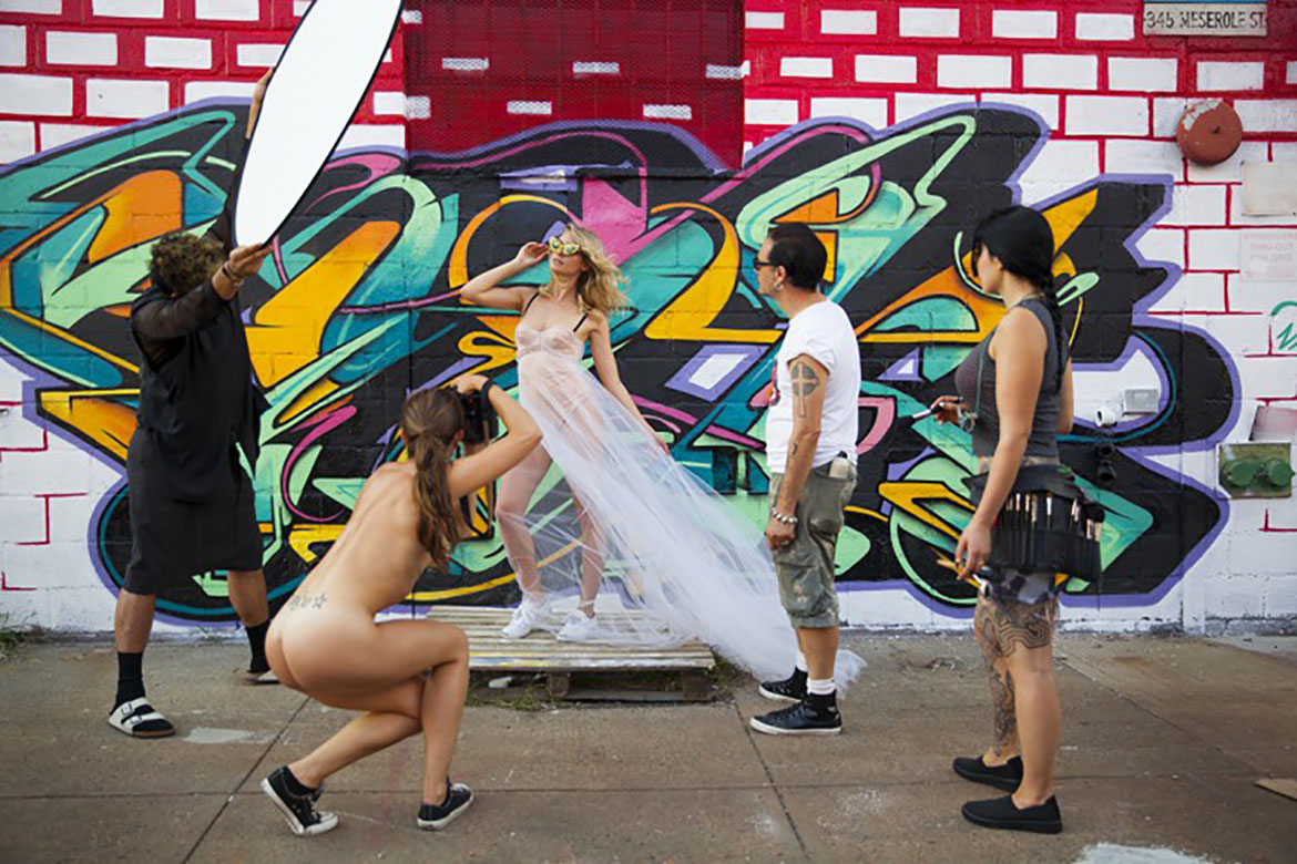 Exploring New York City Completely Naked : NSFW | lifewithoutandy