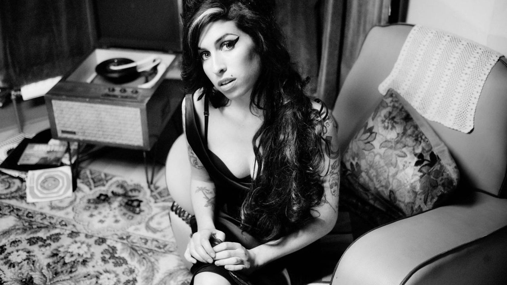 Watch Amy Winehouse Documentary Trailer lifewithoutandy