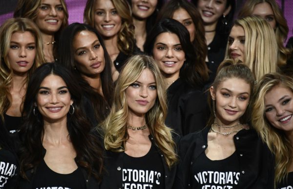 Watch The Victoria's Secret Angels Make Bruno Mars' Single '24K Magic ...