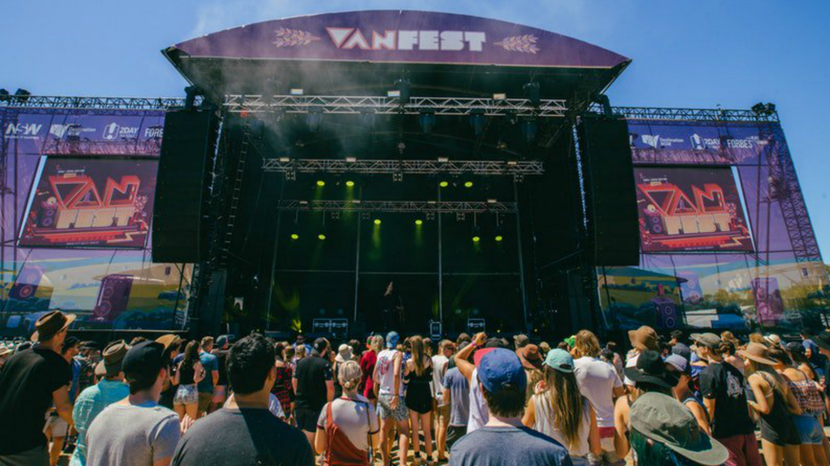 Vanfest Drop 2019 Lineup Ft. Golden Features, PNAU, Skegss, Broods